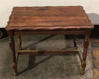 SL3028: Primitive Small Wooden Table Local Pickup https://www.ebay.com/itm/113949418391