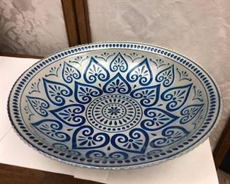 SM3011: KP Valera Bowl White and Blue $24 - - Only available offline at office