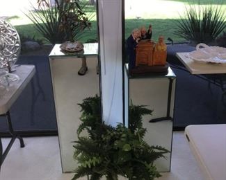 Mirrored  pedestals and mirrored planter