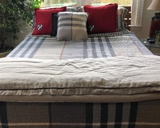 2 year old bed with mattress