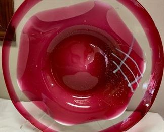 Beautiful hand-blown decorative glass bowl, clear glass with reds, by Ira Sapir. 