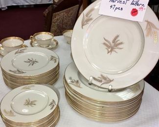 Lenox china, Harvest pattern, 47 pieces