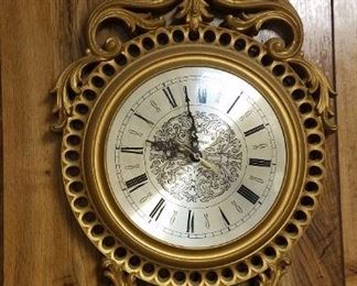 vintage wall clock. Battery operated