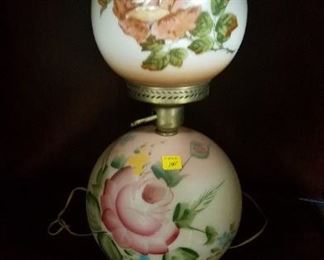 Double Globe Antique Lamp