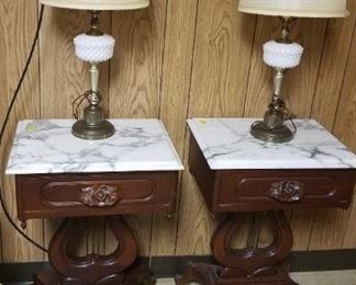 High End Antique Mahoghany Harm Pedestal, Marble Top End Tables, Vintage Lamps