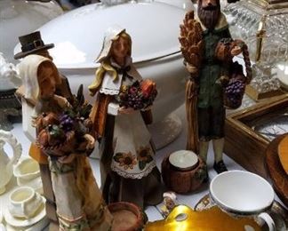 Thanksgiving figures and decorative bowl, soup tureen