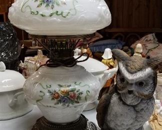 Beautiful Embossed rose, gloved electric lamp.