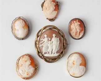 110: Group of 6 Antique Shell Cameo Brooch / Pendants