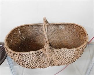 Large Old Oak Gathering Basket 
