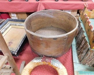 Old Primitive Dry Measure