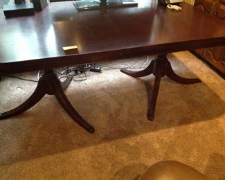 Duncan Phyfe dining table.