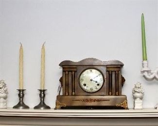                                  Waterbury mantel clock