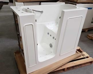 415: Therapy Tubs Model 2645 with Jets and Pump
Measures approximately 26" x 45" x 39" tall