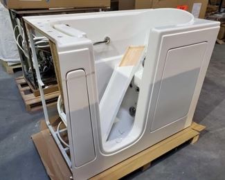 424: Therapy Tubs Model 3052A Water and Air Jetted, no pumps
Measures approximately 30" x 52" x 41.5"