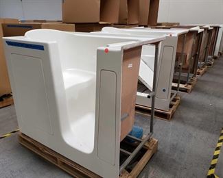 515: 7 Therapy Tubs, Various Models and Sizes
7 Model 3052A1 42" tall