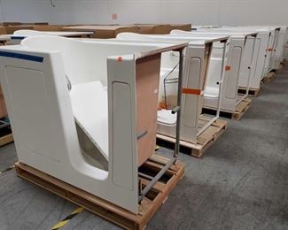 516: 7 Therapy Tubs, Various Models and Sizes
Models: 1 3052A1 42" tall and 6 3052A2 42" tall