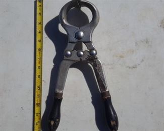 Castration Device for animals