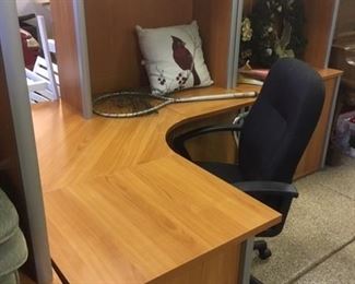 Corner Desk unit
