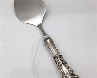 Reed and Barton French Renaissance Pastry Server