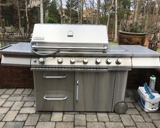 Jenn-aire gas grill