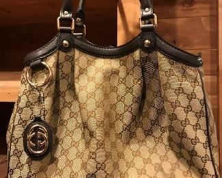 Gucci purse