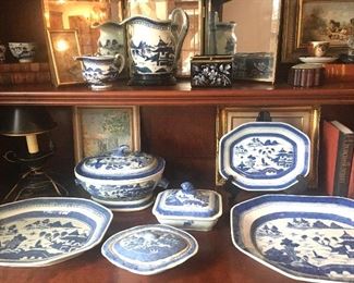 Nice selection of antique blue and white Ming porcelains