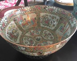 large 13” Rose Medallion bowl