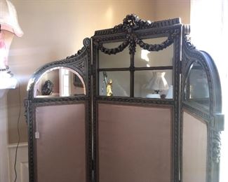 Louis XVI style silk paneled beveled mirror dressing room screen, see following photos for details