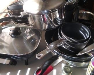 electric skillet, frying pans, saute pans, large pots