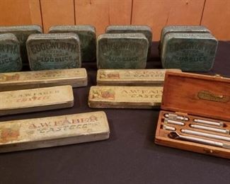 Vintage Lufkin Measuring Tools & Tins https://ctbids.com/#!/description/share/276797