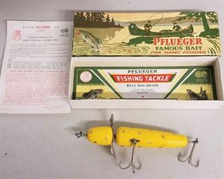 Pflueger Globe lure in box