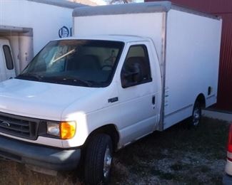 2005 FORD E350 Super Duty CRGTK Cube Van Truck