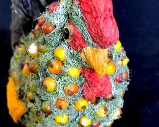Berry Arts & Crafts Rooster Table Decor