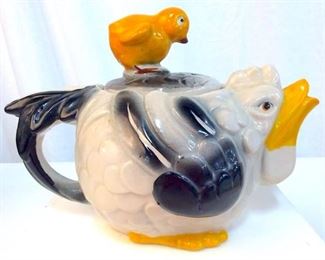 Vintage Chicken Teapot