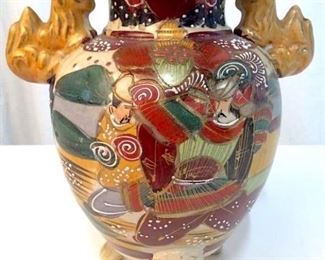 Chinese antique Painted Urn Vase