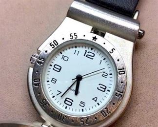 Sheridan Non Tarnish Keychain Hook Watch