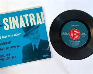 Set 10 vintage 7 in vinyl records