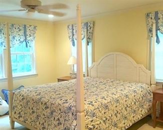 King Size Ethan Allen Four Poster Bed