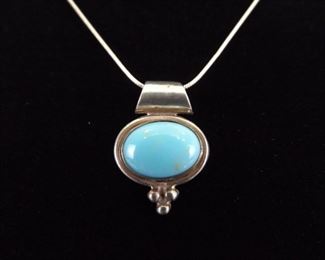 .925 Sterling Silver Turquoise Cabochon Pendant Necklace
