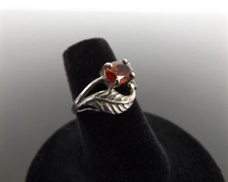 .925 Sterling Silver Garnet Leaf Ring Size 5