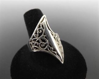 .925 Sterling Silver Scrolled Art Nouveau Ring Size 10