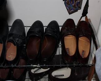 Men's shoes - wide assortment, roughly size 12