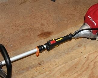 Honda gas powered trimmer