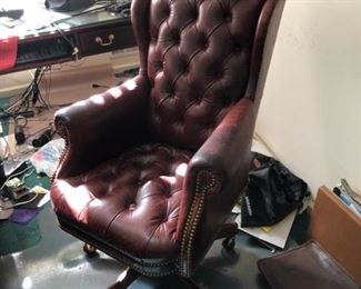 Thomasville executive chair