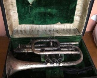 Old horn