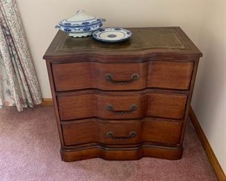 Antique furniture. Excellent condition.