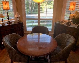 Game table and 4 chairs; pair of striped breakfront chests