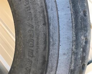 315/80R 225