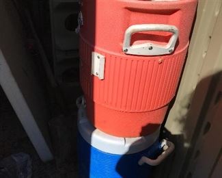 Igloo coolers 