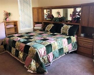 Oak king bedroom set